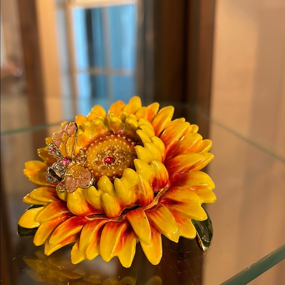 Kubla Austrian Crystal Yellow and Orange Sunflower with Butterfly Trinket Box